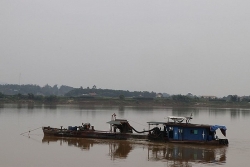 hai duong dung moi hoat dong khai thac dat cat soi long song bai song tu ngay 156