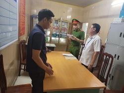 hai duong tam giam giam doc cong ty aluminum viet nam toi tron thue