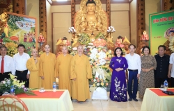 Lãnh đạo TP Hà Nội chúc mừng Ban Văn hóa Trung ương Giáo hội Phật giáo Việt Nam