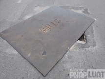 Tiềm ẩn nguy hiểm từ hố ga không có nắp trên đường Nguyễn Chí Thanh