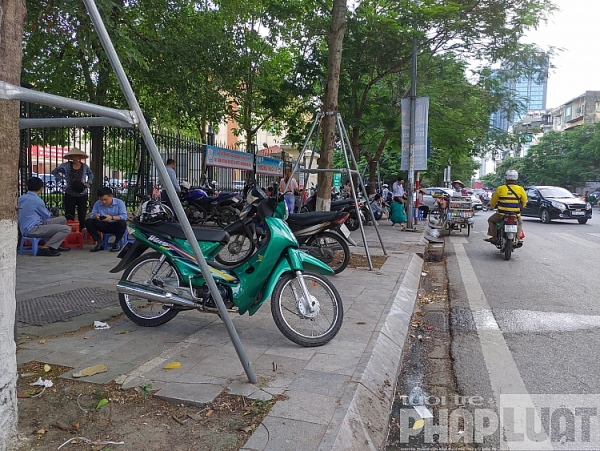 hang quan dua nhau lan chiem via he o phuong trung tu