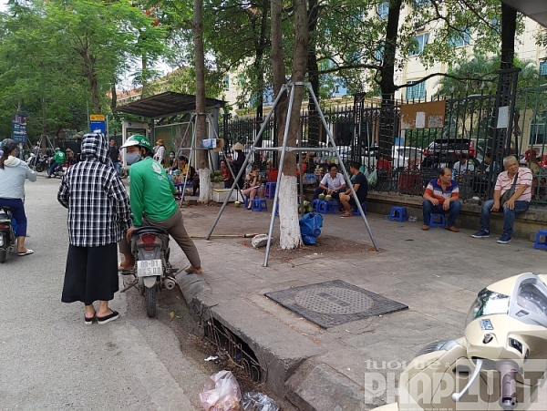 hang quan dua nhau lan chiem via he o phuong trung tu