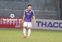 Văn Hậu sẽ tỏa sáng hơn Công Phượng ở trời Âu?