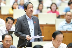 Bộ trưởng Bộ GD&ĐT Nguyễn Kim Sơn giải trình về học phí, giá sách giáo khoa