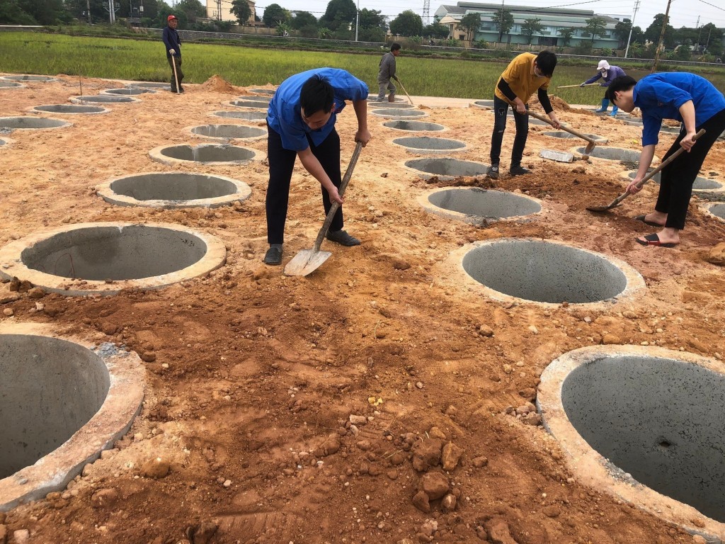 Bài 3: Xắn tay tháo gỡ khó khăn bằng chia sẻ cặn kẽ, thấu tình, đạt lý