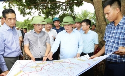 Bí thư Thành ủy Hà Nội kiểm tra công tác chuẩn bị khởi công đường Vành đai 4 - Vùng Thủ đô