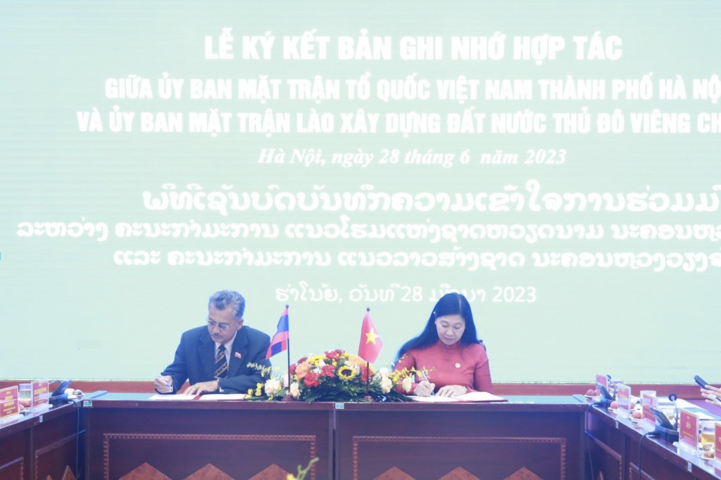 Tăng cường hợp tác giữa hai tổ chức Mặt trận, góp phần vun đắp mối quan hệ Việt - Lào