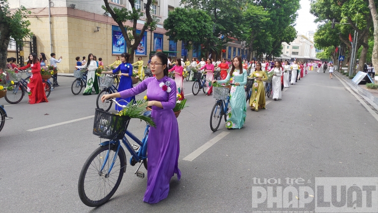 nhung khoanh khac an tuong trong le ky niem 20 nam ha noi thanh pho vi hoa binh