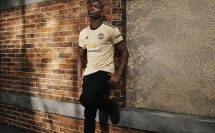 MU ra mắt áo đấu sân khách mùa 2019/20: Paul Pogba góp mặt