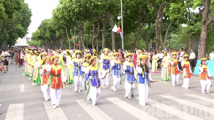 nhung khoanh khac an tuong trong le ky niem 20 nam ha noi thanh pho vi hoa binh