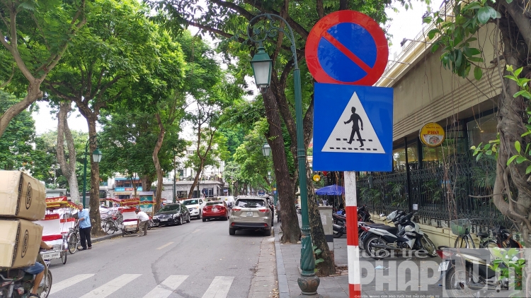 Ô tô dừng, đỗ 