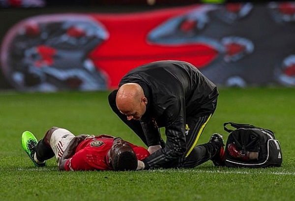 chan thuong cua eric bailly anh huong nhu the nao den harry maguire