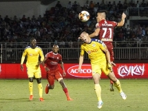 TP. HCM 2-2 Hà Nội FC: Cuộc đua giành ngôi vương bất phân thắng bại