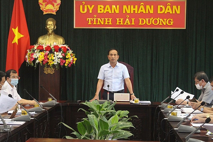 Phó Chủ tịch UBND tỉnh Hải Dương Lưu Văn Bản, Phó trưởng Ban chỉ đạo chủ trì cuộc họp
