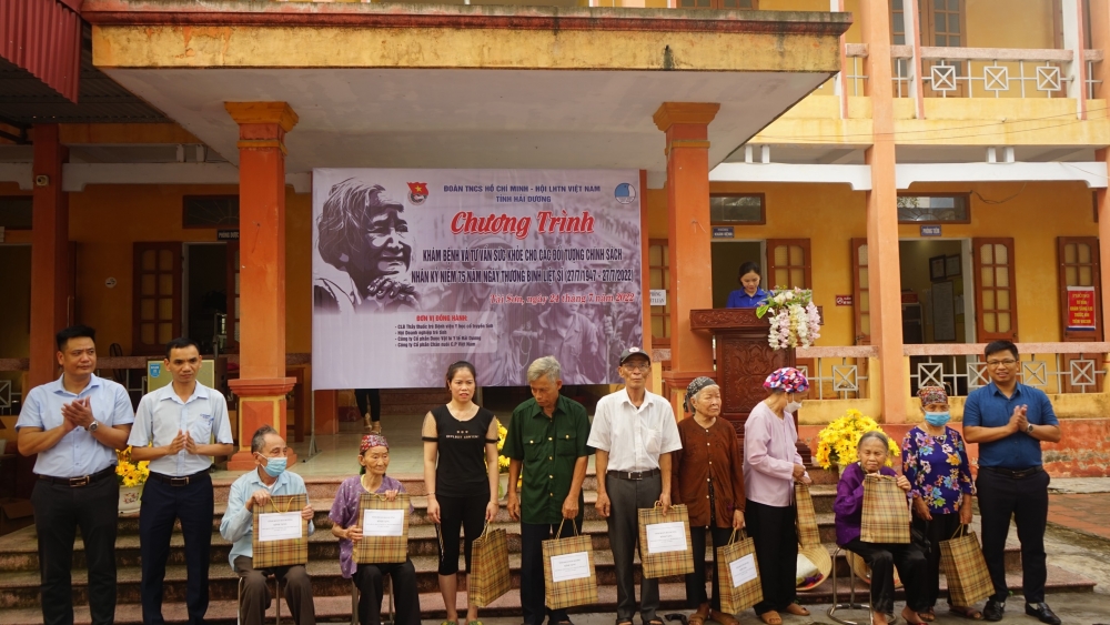 Tuổi trẻ Hải Dương tổ chức chuỗi hoạt động tri ân các Anh hùng Liệt sĩ, các Mẹ Việt Nam Anh hùng