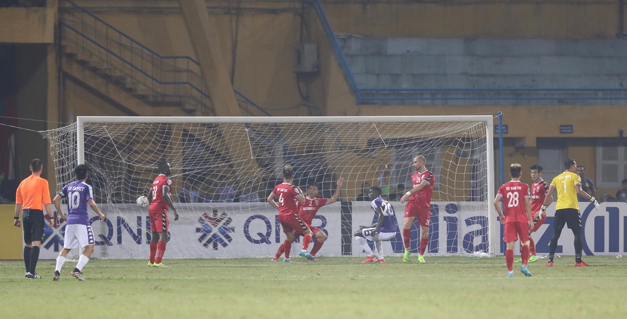 ha noi fc 1 0 bbinh duong agg 2 0 doi chu san hang day vo dich afc cup 2019