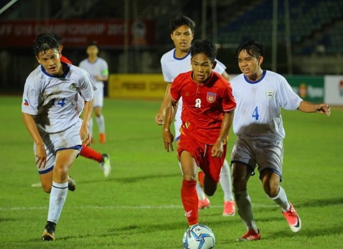 u18 myanmar 2 0 u18 brunei nhoc nhan tien vao ban ket