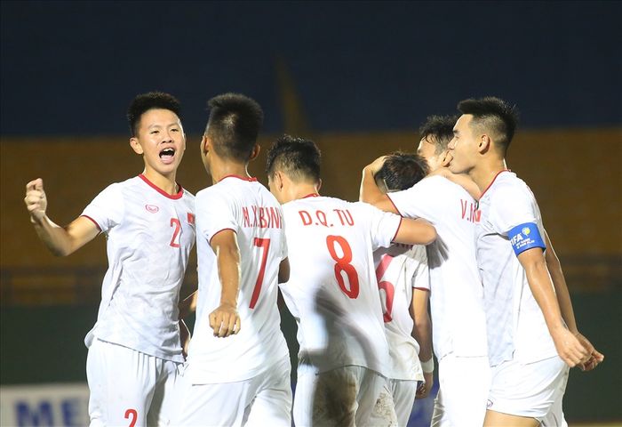 nhan dinh truoc tran dau u18 viet nam vs u18 thai lan 19h30 ngay 138