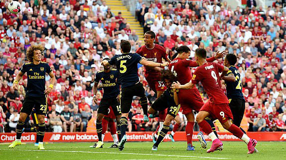 liverpool 3 1 arsenal vi vua ai cap lap cu dup quy do len dinh