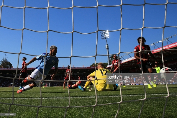 bournemouth 1 3 man city kun aguero lap cu dup man xanh leo len vi tri thu 2