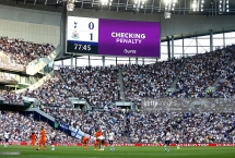 Tottenham 0-1 Newcastle: VAR "ra tay", "Chích Chòe" bất ngờ có 3 điểm