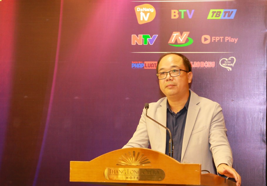 Tổng biên tập Báo Tuổi trẻ Thủ đô Nguyễn Mạnh Hưng phát biểu khai mạc sự kiện