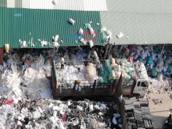 Hải Dương: Xử phạt xưởng tập kết phế liệu không phép tiềm ẩn nguy cơ gây cháy
