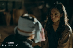 Nhà văn Di Li chuẩn bị tinh thần và can đảm mới dám xem "Trại Hoa Đỏ"