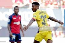 Osasuna 2-2 Barcelona: Hàng công lạ lẫm, hàng thủ "mơ ngủ"