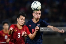 nhung pha choi xau cua cau thu thai lan trong tran dau voi viet nam