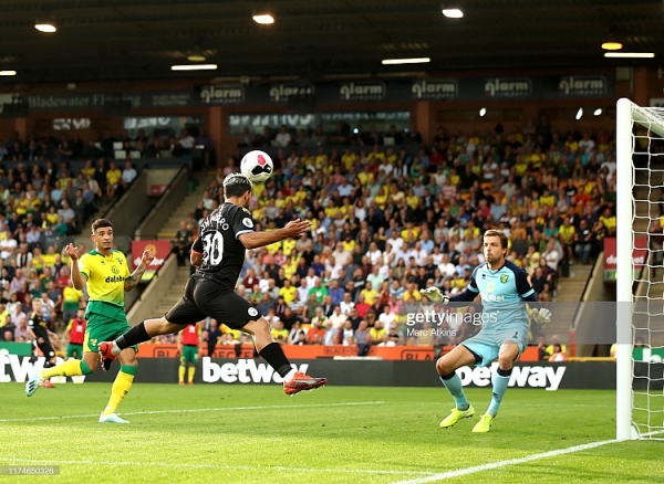 norwich 3 2 man city hang thu te hai nha duong kim vo dich nga ngua