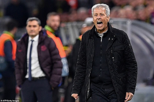 Reus đá hỏng phạt đền, Barcelona may mắn cầm hòa Dortmund reus da hong phat den barcelona may man cam hoa dortmund