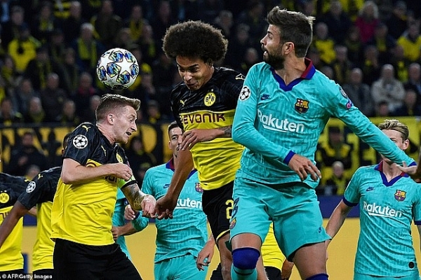 Reus đá hỏng phạt đền, Barcelona may mắn cầm hòa Dortmund reus da hong phat den barcelona may man cam hoa dortmund