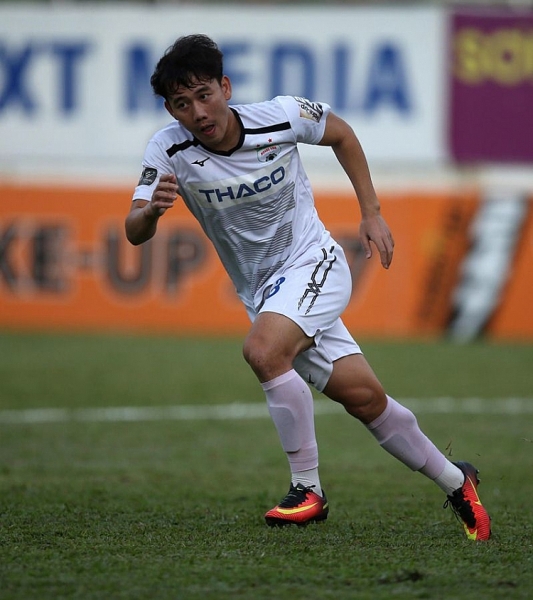 hagl 5 1 hai phong hattrick cua minh vuong giup doi bong pho nui tam yen tam