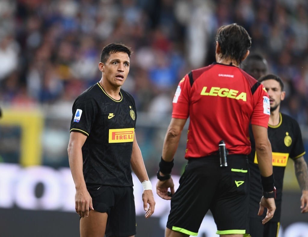 alexis sanchez ghi ban inter tu tin dau barca