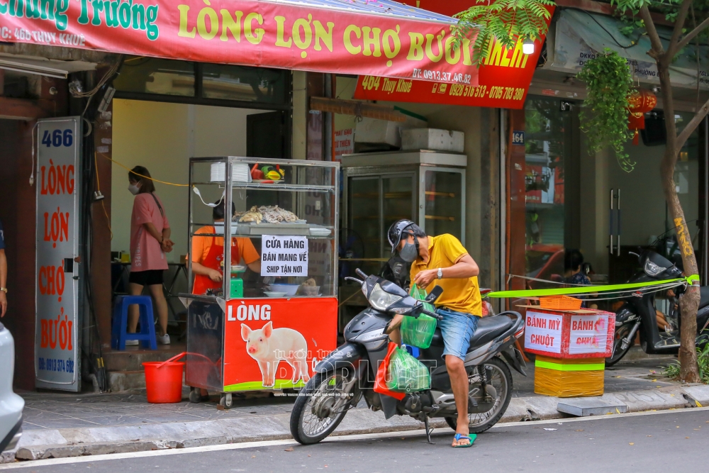 Hà Nội: Các cửa hàng e dè mở cửa kinh doanh trở lại