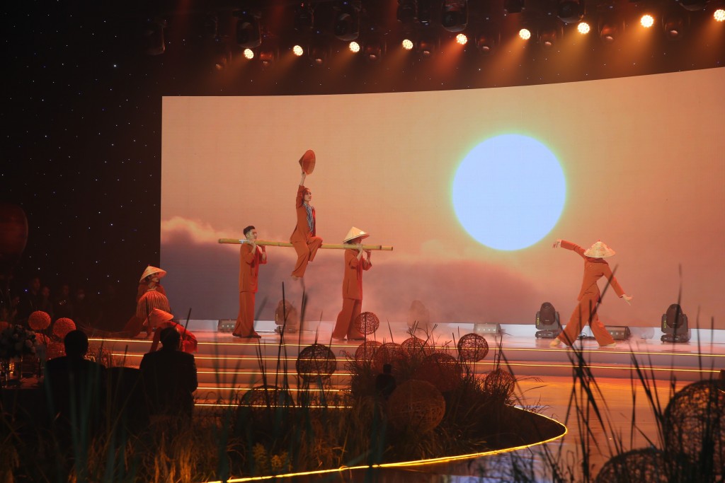 Đặc sắc đêm gala “Tinh hoa gạo Việt” tại TP Hồ Chí Minh