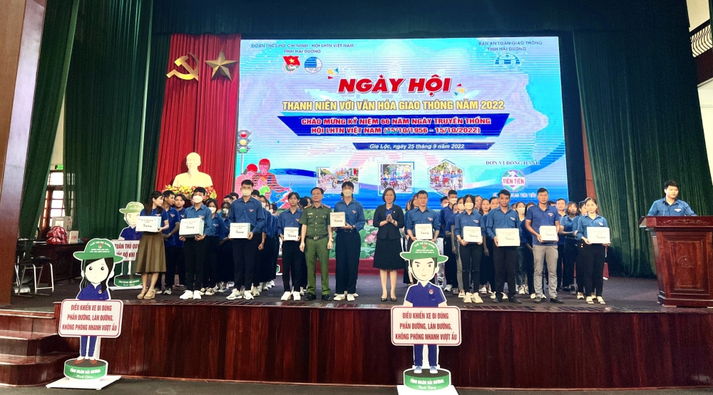 Hải Dương: Gần 300 Đoàn viên, thanh niên tham gia Ngày hội Thanh niên với Văn hóa giao thông năm 2022