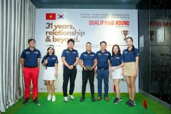 khoi dong giai golf viet nam han quoc san choi cua cac thuong hieu