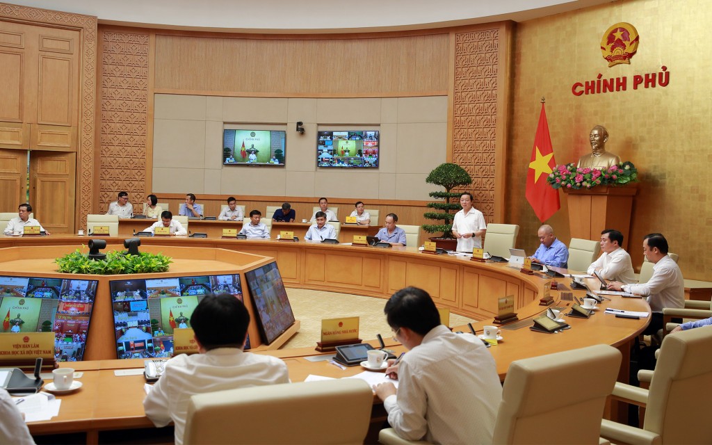 Phó Thủ tướng Trần Hồng Hà: Số vốn đầu tư công được phân bổ còn rất thấp so với nhu cầu thực tế. Người đứng đầu phải nhìn thấy hết, tổng hợp đầy đủ nhu cầu của bộ, ngành, địa phương mình - Ảnh: VGP/Minh Khôi