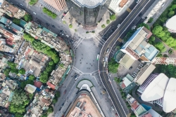 Thí điểm điều chỉnh tổ chức giao thông nút giao Chùa Bộc - Học viện Ngân hàng