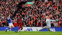 Liverpool 2-1 Leicester City: VAR lên tiếng, Lữ đoàn đỏ ghi bàn phút bù giờ cuối cùng