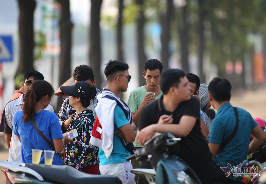 ve cho den tran viet nam vs malaysia tang vot 4 trieu dongcap