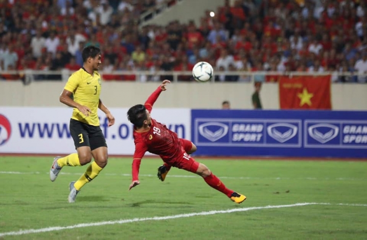Quang Hải được AFC chọn là gương mặt truyền cảm hứng chống Covid-19