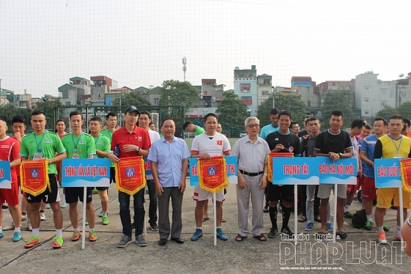 khai mac giai bong da hoi khoe hoi nha bao ha noi lan thu 25