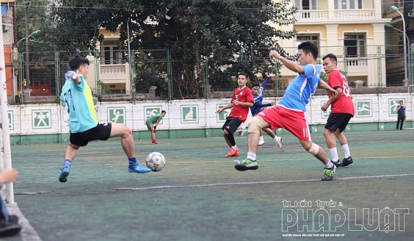 ong vua ve nhi goi ten tuoi tre thu do