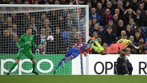 Crystal Palace 2-0 Man City: Thắng để tiếp tục bám đuổi