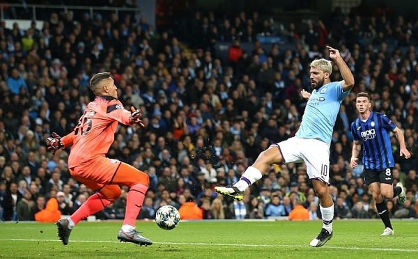 man city 5 1 atalanta sterling va aguero len tieng