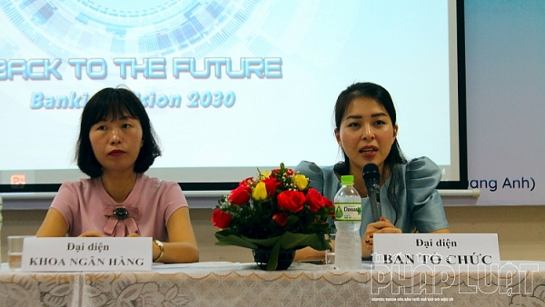 tomorrow banker san choi cho sinh vien ngan hang tro tai va toa sang