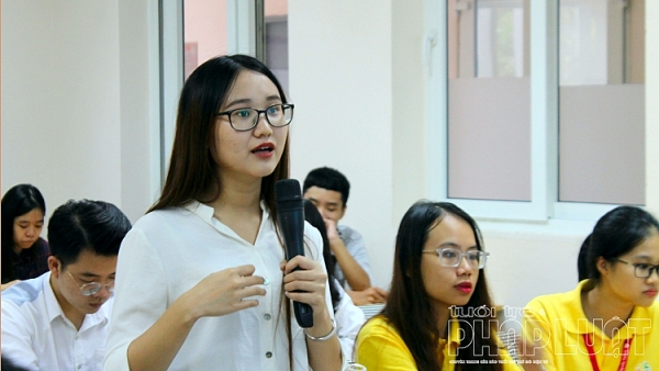 tomorrow banker san choi cho sinh vien ngan hang tro tai va toa sang